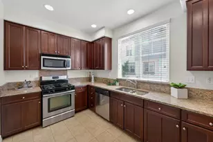 413 17th St, Sacramento, CA 95811 - Photo 17