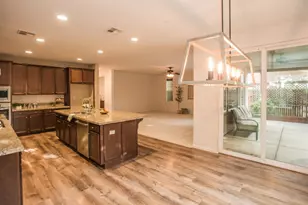 9924 Sintra Way, Elk Grove, CA 95757 - Photo 33