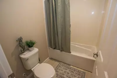 9924 Sintra Way, Elk Grove, CA 95757 - Photo 75
