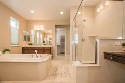 9924 Sintra Way, Elk Grove, CA 95757 - Photo 57