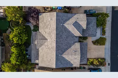 9924 Sintra Way, Elk Grove, CA 95757 - Photo 11