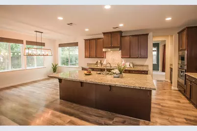 9924 Sintra Way, Elk Grove, CA 95757 - Photo 35