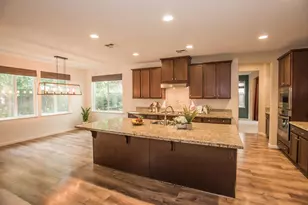 9924 Sintra Way, Elk Grove, CA 95757 - Photo 35