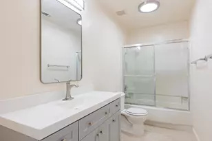 6814 Sandy Souza Way, Elk Grove, CA 95758 - Photo 39