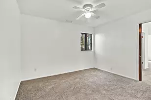 2590 Grove Ave, Sacramento, CA 95815 - Photo 15