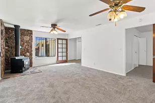 2590 Grove Ave, Sacramento, CA 95815 - Photo 23