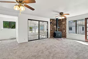 2590 Grove Ave, Sacramento, CA 95815 - Photo 21