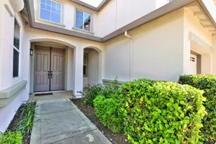 451 Hawkcrest Cir, Sacramento, CA 95835 - Photo 3
