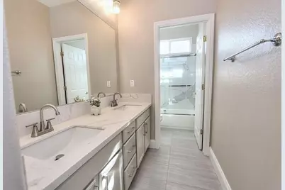 451 Hawkcrest Circle, Sacramento, CA 95835 - Photo 55