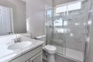 451 Hawkcrest Cir, Sacramento, CA 95835 - Photo 45