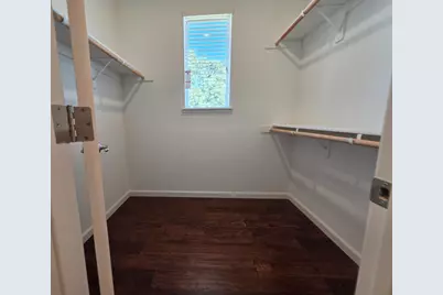 8747 Esperia Way, Sacramento, CA 95828 - Photo 35