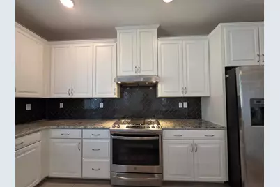 8747 Esperia Way, Sacramento, CA 95828 - Photo 13