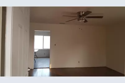 1661 Glenrose Avenue, Sacramento, CA 95815 - Photo 3