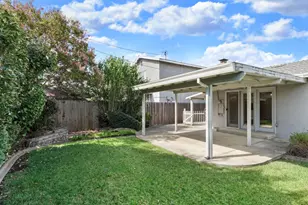 9317 Mark St, Elk Grove, CA 95624 - Photo 35