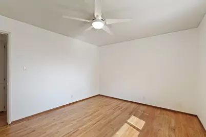 9317 Mark Street, Elk Grove, CA 95624 - Photo 25