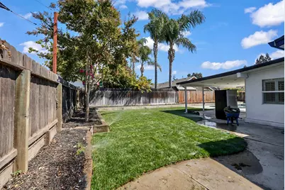 3420 Bridle Path Lane, Modesto, CA 95356 - Photo 5