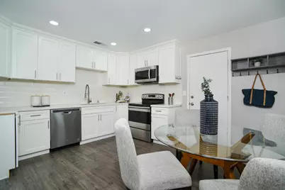9650 Gruwell Way, Elk Grove, CA 95624 - Photo 5