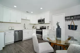 9650 Gruwell Way, Elk Grove, CA 95624 - Photo 5