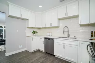 9650 Gruwell Way, Elk Grove, CA 95624 - Photo 7