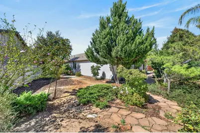 9845 Brierton Court, Elk Grove, CA 95757 - Photo 21