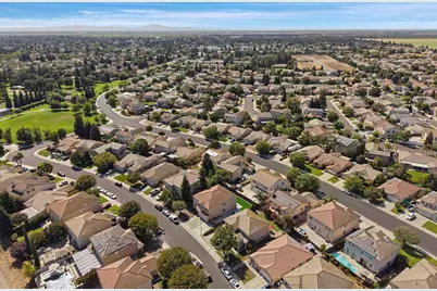 2317 Autumn Oak Place, Stockton, CA 95209 - Photo 59