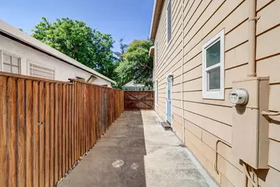 3056 6th Avenue, Sacramento, CA 95817 - Photo 43
