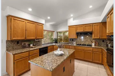 1320 Avenida Alvarado, Roseville, CA 95747 - Photo 11