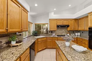 1320 Avenida Alvarado, Roseville, CA 95747 - Photo 11
