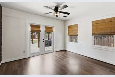 2165 Fairfield Street, Sacramento, CA 95815 - Photo 29