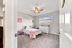 920 W Tokay St, Lodi, CA 95240 - Photo 33