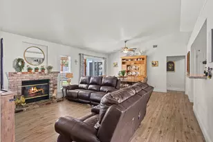 13132 Heather Dr, Waterford, CA 95386 - Photo 7
