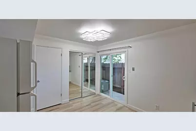 1328 D Street #4, Sacramento, CA 95814 - Photo 5