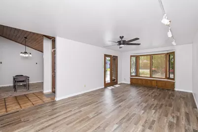7009 Brookcrest Way, Citrus Heights, CA 95621 - Photo 11