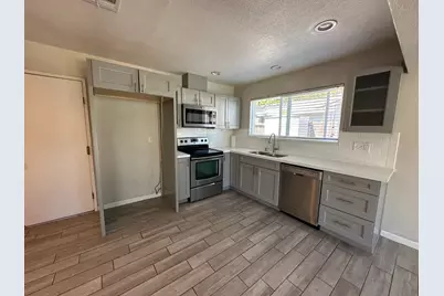 3704 Whirlaway, Modesto, CA 95356 - Photo 3
