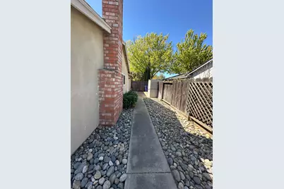 3704 Whirlaway, Modesto, CA 95356 - Photo 13
