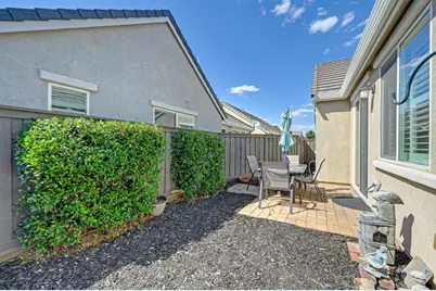 9702 Dartwell Way, Sacramento, CA 95829 - Photo 25