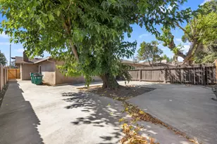 6350 Grigsby Pl, Stockton, CA 95219 - Photo 27