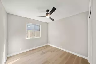 8159 Derbyshire Cir, Sacramento, CA 95828 - Photo 35