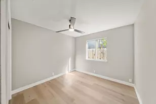 8159 Derbyshire Cir, Sacramento, CA 95828 - Photo 37