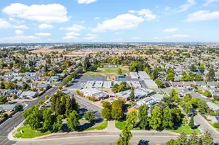 8159 Derbyshire Cir, Sacramento, CA 95828 - Photo 59