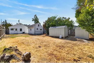2145 Perkins Way, Sacramento, CA 95818 - Photo 25