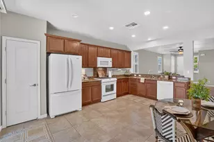 9928 Westminster Way, Elk Grove, CA 95757 - Photo 7