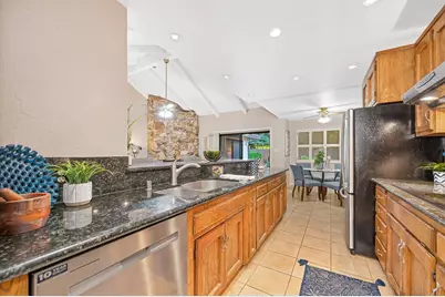 14 Ridgemark Court, Sacramento, CA 95831 - Photo 13