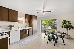 9329 Henley Way, Sacramento, CA 95826 - Photo 15