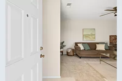 9329 Henley Way, Sacramento, CA 95826 - Photo 9