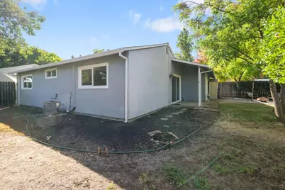 9329 Henley Way, Sacramento, CA 95826 - Photo 37