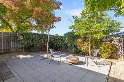 9329 Henley Way, Sacramento, CA 95826 - Photo 35