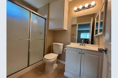 2958 Malvern Court, Stockton, CA 95207 - Photo 17