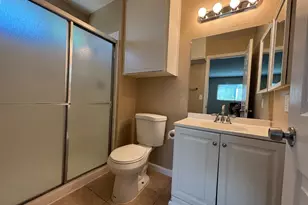 2958 Malvern Ct, Stockton, CA 95207 - Photo 17
