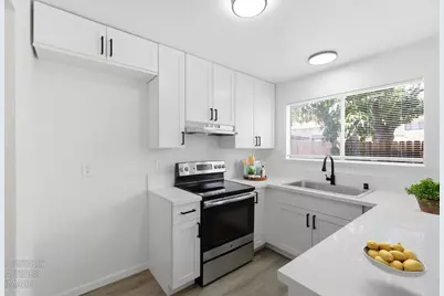 5941 Bamford Drive, Sacramento, CA 95823 - Photo 9